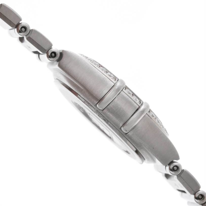 The image shows the side view of the Omega 1466.71.00 Women
s Stainless Steel Mother of Pearl Dial 1466.71.00 Women
s Stainless Steel Mother of Pearl Dial Constellation 95 My Choice Ladies Mini Watch 1466.71.00, highlighting the case and bracelet.