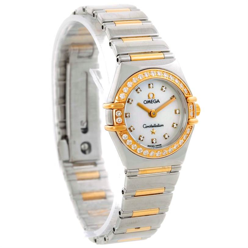 The image shows an angled view of the full Omega 1365.71.00 Women
s Steel and Gold (two tone) Mother of Pearl Dial 1365.71.00 Women
s Steel and Gold (two tone) Mother of Pearl Dial Constellation Mini Steel Yellow Gold Diamond Watch 1365.71.00, highlighting its face, bezel, and bracelet.