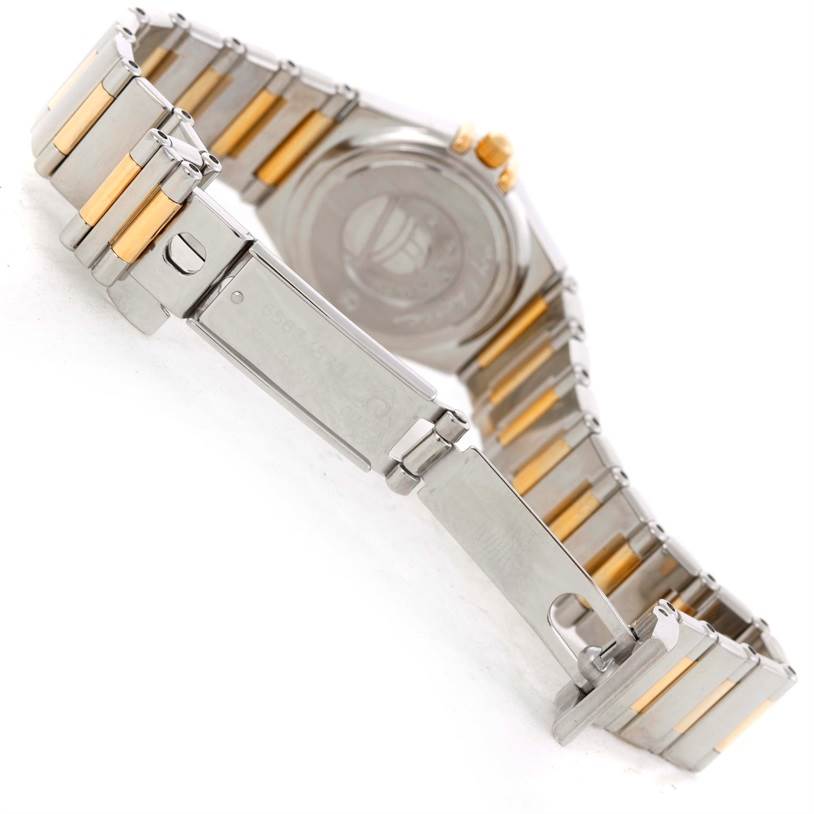 This image shows the back view and clasp of the Omega 1365.71.00 Women
s Steel and Gold (two tone) Mother of Pearl Dial 1365.71.00 Women
s Steel and Gold (two tone) Mother of Pearl Dial Constellation Mini Steel Yellow Gold Diamond Watch model 1365.71.00.