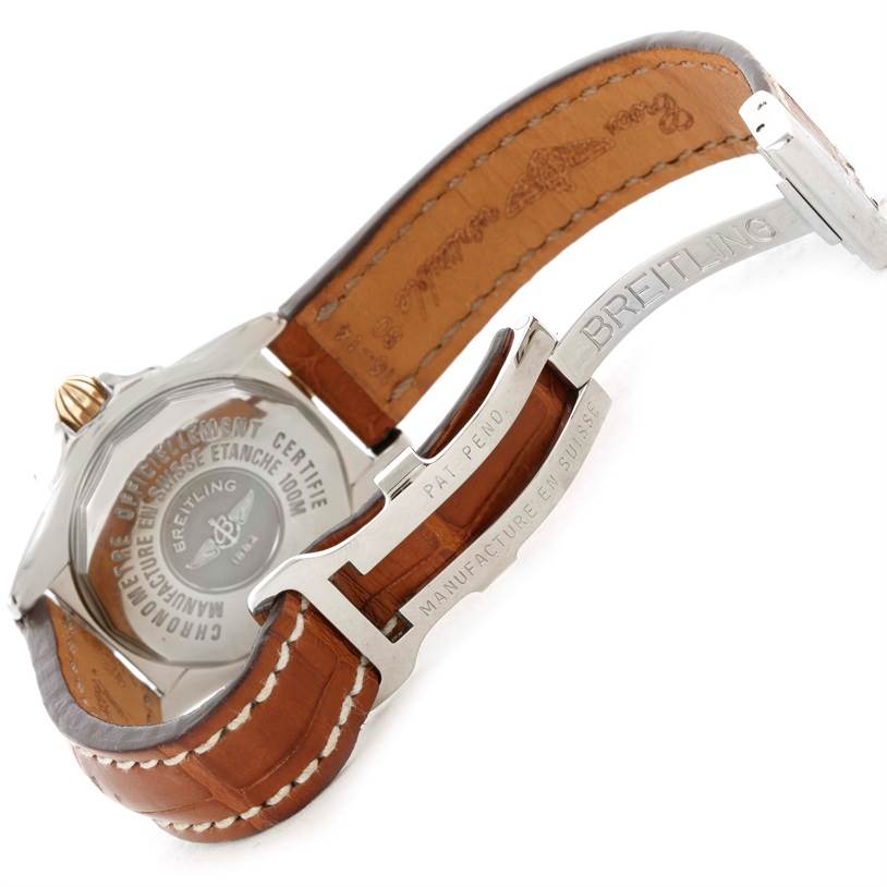 This image shows the back and clasp of the Breitling B71356 Women
s Steel and Gold (two tone) Brown Dial B71356 Women
s Steel and Gold (two tone) Brown Dial Cockpit Ladies Steel 18K Yellow Gold Diamond Watch B71356 model.