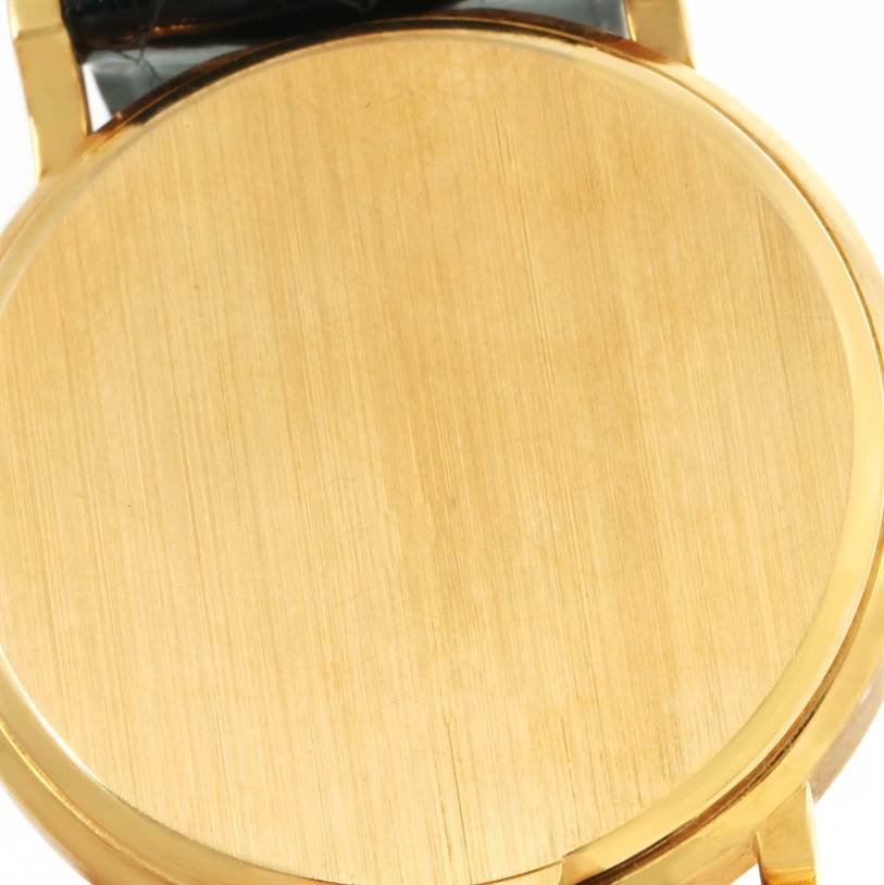 This is the back view of the Patek Philippe Calatrava 3802 Men's Yellow Gold White Dial 3802 Men's Yellow Gold White Dial watch, showcasing its gold case.