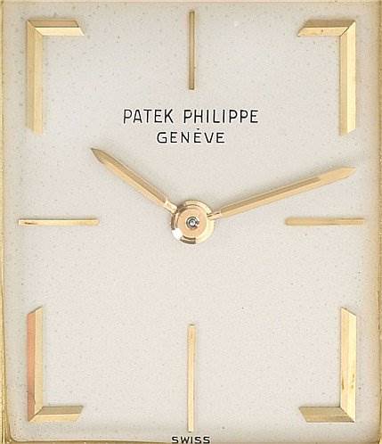 The image shows a frontal view of the dial of a Vintage Patek Philippe watch.