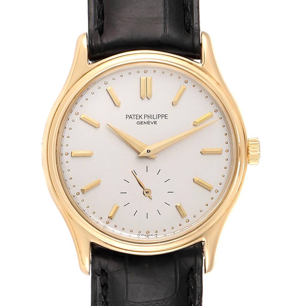The image shows a frontal view of the Patek Philippe Calatrava 3923 Men
s Yellow Gold Silver Dial 3923 Men
s Yellow Gold Silver Dial watch, highlighting its face, markers, and leather strap.
