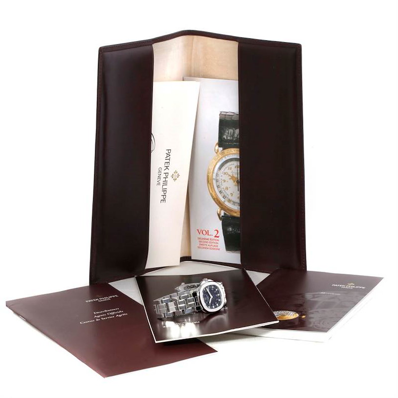 patek-philippe-aquanaut-stainless-steel-4960-1a-001-stock-10199