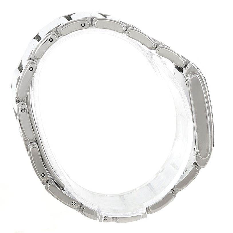 This image shows the side view of the bracelet of a Patek Philippe Twenty-4 4910/10A-011 Women's Stainless Steel Silver Dial 4910/10A-011 Women's Stainless Steel Silver Dial model watch.