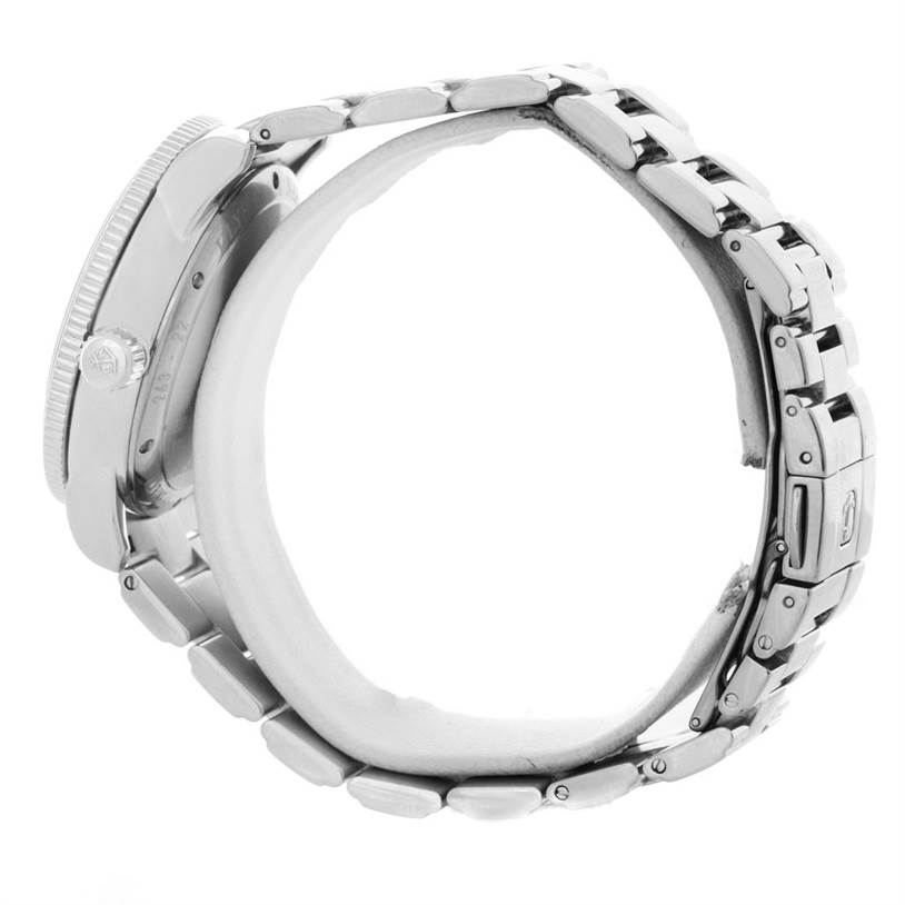 The image shows a side view of the Ulysse Nardin Marine 263 - 22 Men's Stainless Steel Silver Dial 263 - 22 Men's Stainless Steel Silver Dial model watch, focusing on its case and metal bracelet.