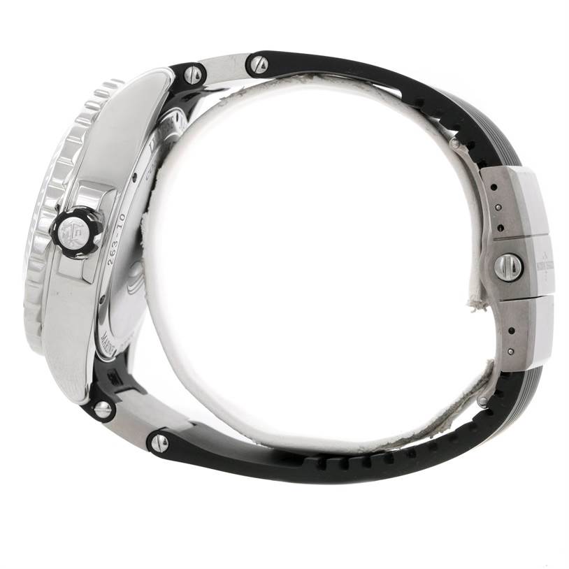 This image shows a side view of the Ulysse Nardin Diver 263-10-3-92 Men
s Stainless Steel Black Dial 263-10-3-92 Men
s Stainless Steel Black Dial model watch, highlighting the crown, case, and part of the strap.