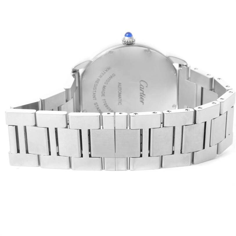 This image shows the back of the Cartier Ronde W6701011 Men
s Stainless Steel Silver Dial W6701011 Men
s Stainless Steel Silver Dial watch, focusing on the metal bracelet and case back.