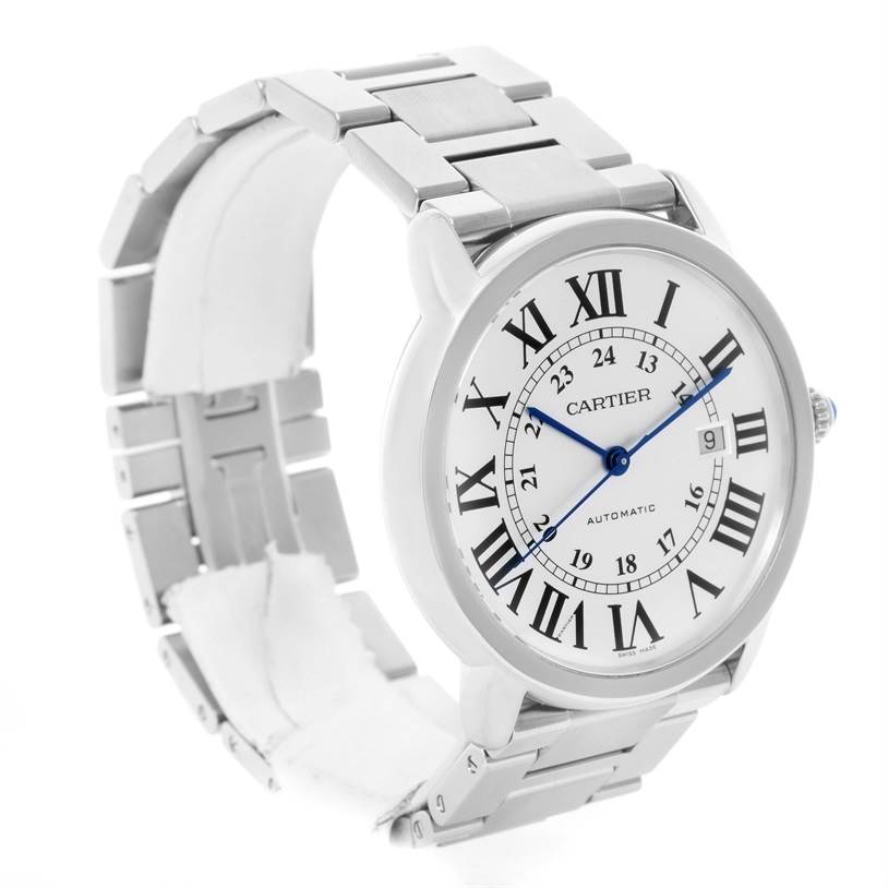 This image shows a Cartier Ronde W6701011 Men
s Stainless Steel Silver Dial W6701011 Men
s Stainless Steel Silver Dial watch angled to highlight the face and metal bracelet.