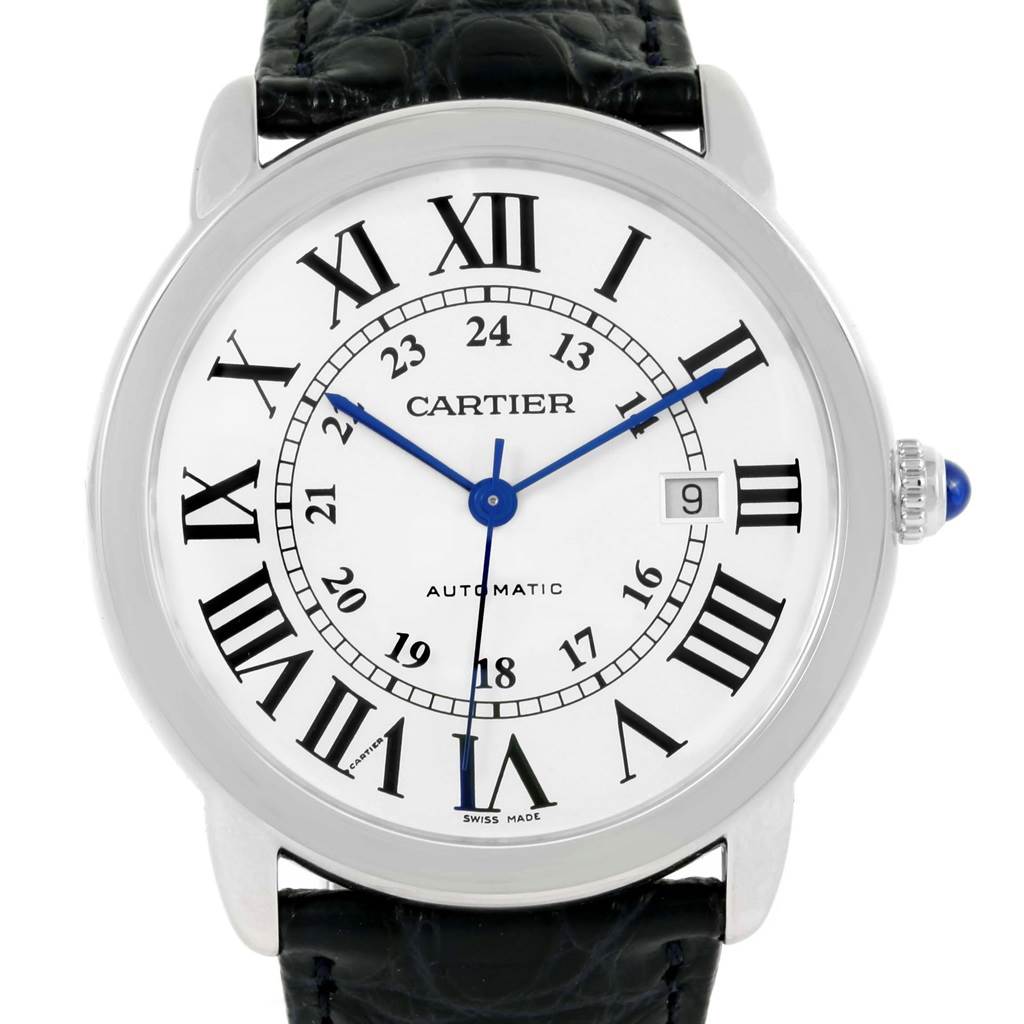 The image shows a frontal view of a Cartier Ronde W6701010 Men
s Stainless Steel Silver Dial W6701010 Men
s Stainless Steel Silver Dial watch, displaying the dial, hands, Roman numerals, and date window.