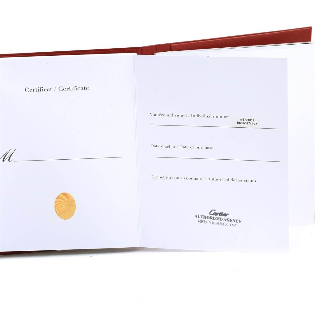 This image shows an open certificate for the Cartier Ronde W6701011 Men
s Stainless Steel Silver Dial W6701011 Men
s Stainless Steel Silver Dial model watch, displaying purchase details and dealer information.