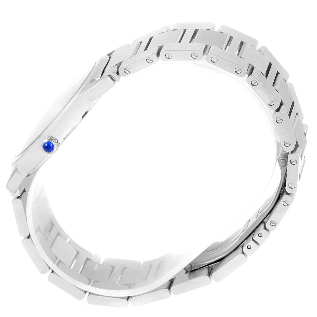 The image shows a side view of the bracelet and clasp of the Ronde model by Cartier.