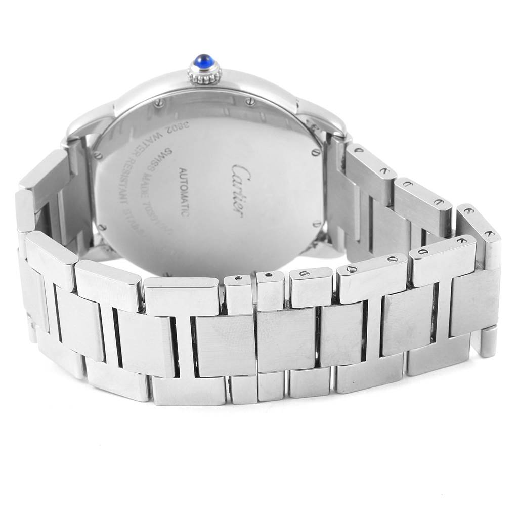 The image shows the back view of the Cartier Ronde W6701011 Men
s Stainless Steel Silver Dial W6701011 Men
s Stainless Steel Silver Dial model watch, featuring its case back, crown, and bracelet.