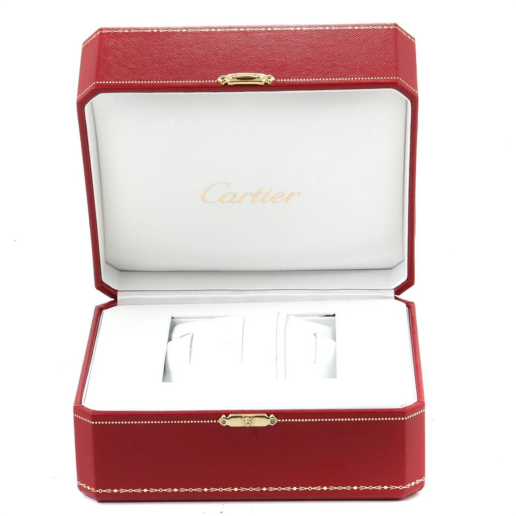 The image shows an open red Cartier box for the Ronde model watch, but the watch itself is not visible.
