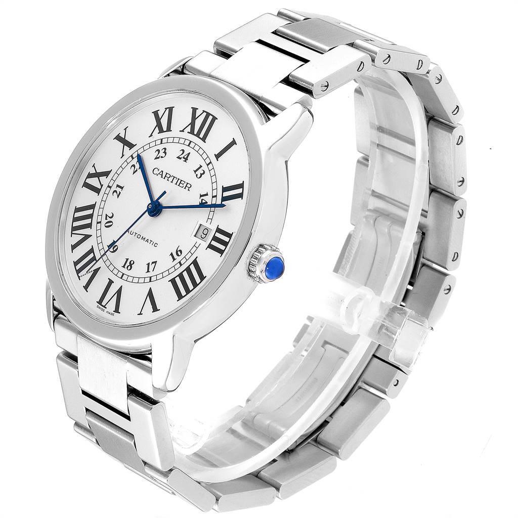 The image shows a side and front angle of the Ronde model by Cartier, highlighting the face, bezel, bracelet, and crown
s blue gem.