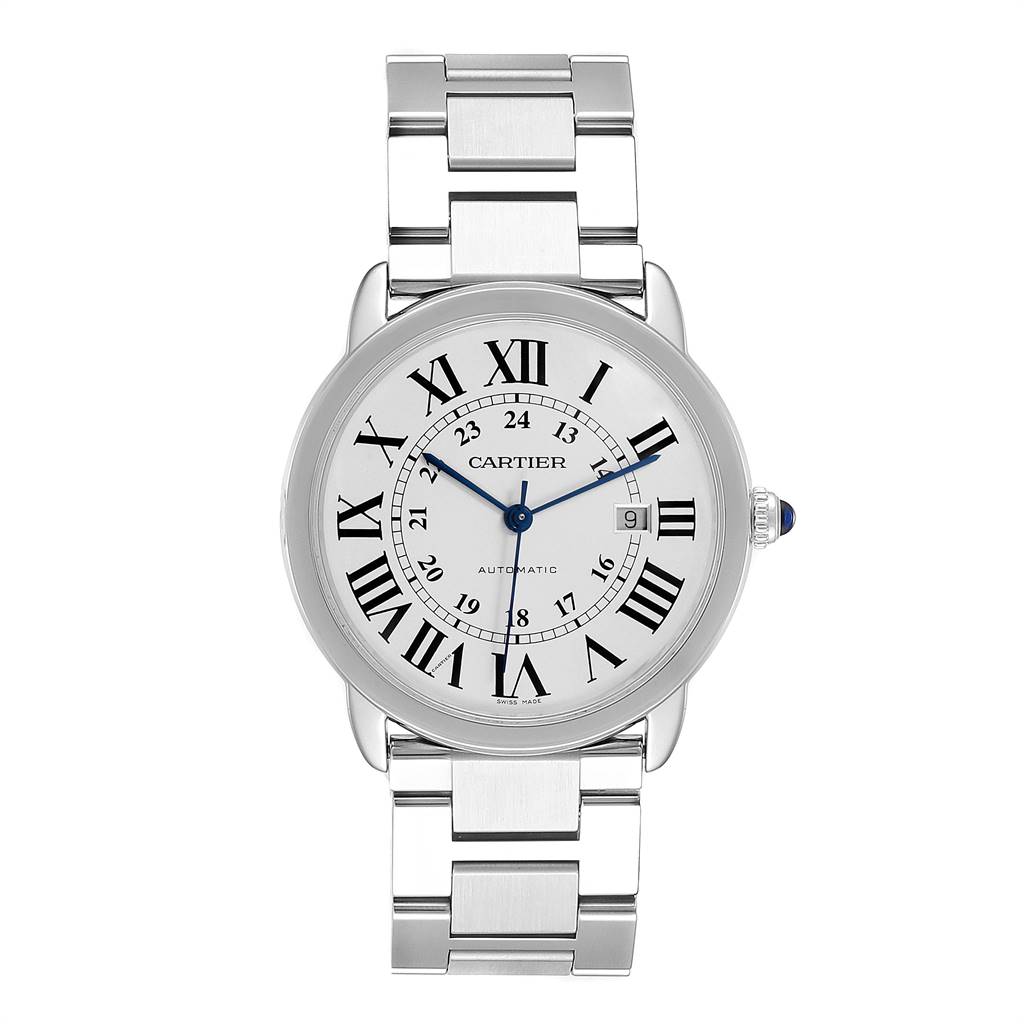 The image shows a front view of the Ronde model watch by Cartier, highlighting its dial, Roman numerals, and metal bracelet.