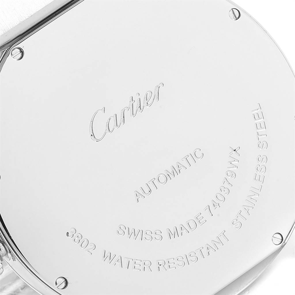 The image shows the back case of a Cartier Ronde W6701011 Men
s Stainless Steel Silver Dial W6701011 Men
s Stainless Steel Silver Dial model watch with engraved specifications.