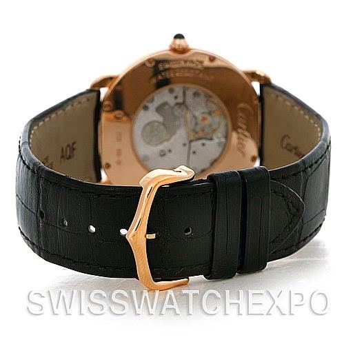 This image shows the back view of a Cartier Ronde W6800251 Men's Rose Gold Silver Dial W6800251 Men's Rose Gold Silver Dial model watch, highlighting its leather strap, buckle, and transparent case back.