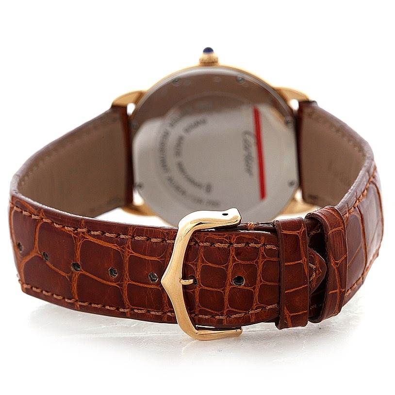 This image shows the back view of a Cartier Ronde W6700455 Men's Steel and Gold (two tone) Silver Dial W6700455 Men's Steel and Gold (two tone) Silver Dial model watch, highlighting the leather strap and buckle.