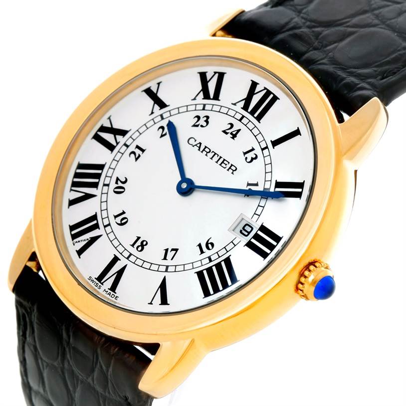 This image shows a close-up of the Cartier Ronde W6700455 Men
s Steel and Gold (two tone) Silver Dial W6700455 Men
s Steel and Gold (two tone) Silver Dial watch, highlighting the dial, Roman numerals, and blue crown.