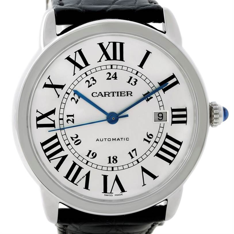 The image shows a frontal view of a Cartier Ronde W6701010 Men
s Stainless Steel Silver Dial W6701010 Men
s Stainless Steel Silver Dial watch, featuring its face, Roman numerals, hands, and date window.