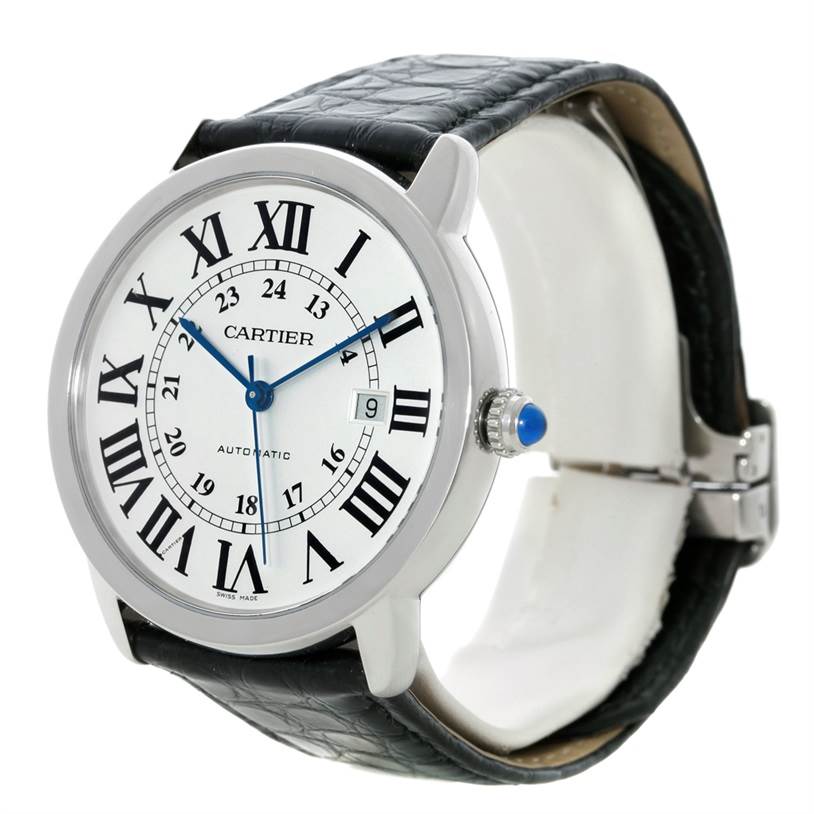 This is a Cartier Ronde W6701010 Men's Stainless Steel Silver Dial W6701010 Men's Stainless Steel Silver Dial watch shown at a slight angle, displaying the face, dial, and watchband.