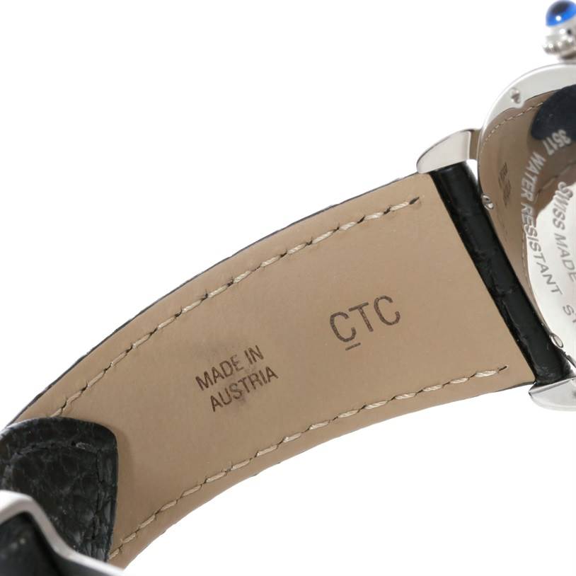 This close-up image shows the inside part of the strap and part of the case back of the Ronde model by Cartier.