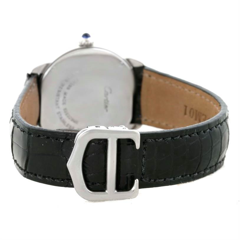 The image shows the back view of a Cartier Ronde W6700155 Women
s Stainless Steel Silver Dial W6700155 Women
s Stainless Steel Silver Dial model watch, highlighting the strap and buckle.