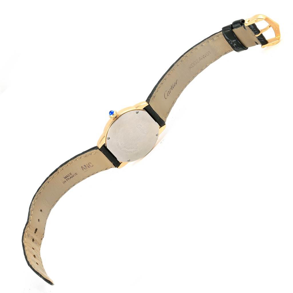 The image shows the back view of a Cartier Ronde W6700355 Women
s Steel and Gold (two tone) Silver Dial W6700355 Women
s Steel and Gold (two tone) Silver Dial model watch, highlighting the case back, strap, and buckle.