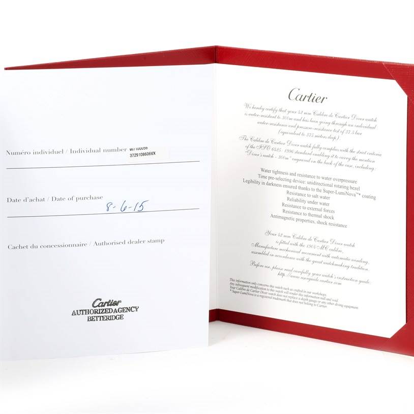 The image shows the open documentation booklet for Calibre de Cartier model by Cartier, displaying purchase details and warranty information.
