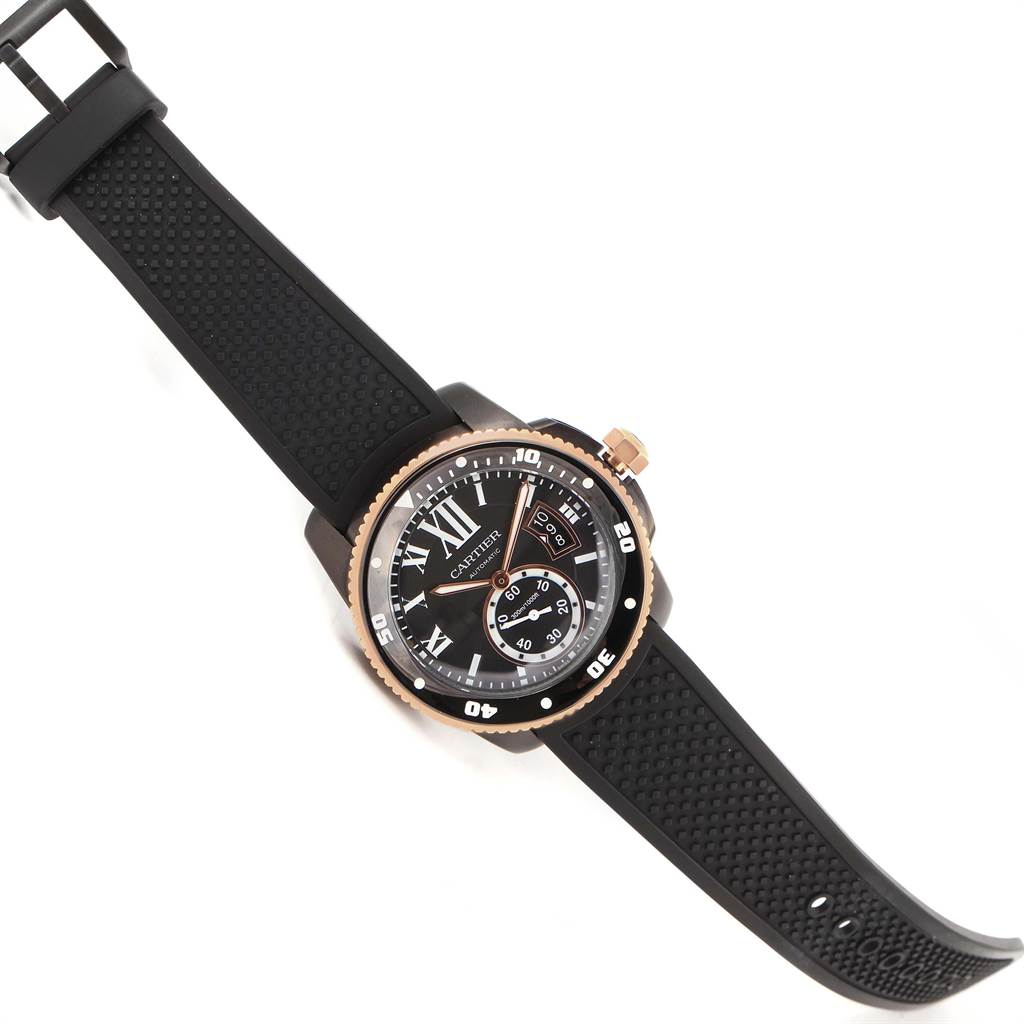 calibre de cartier carbon diver watch