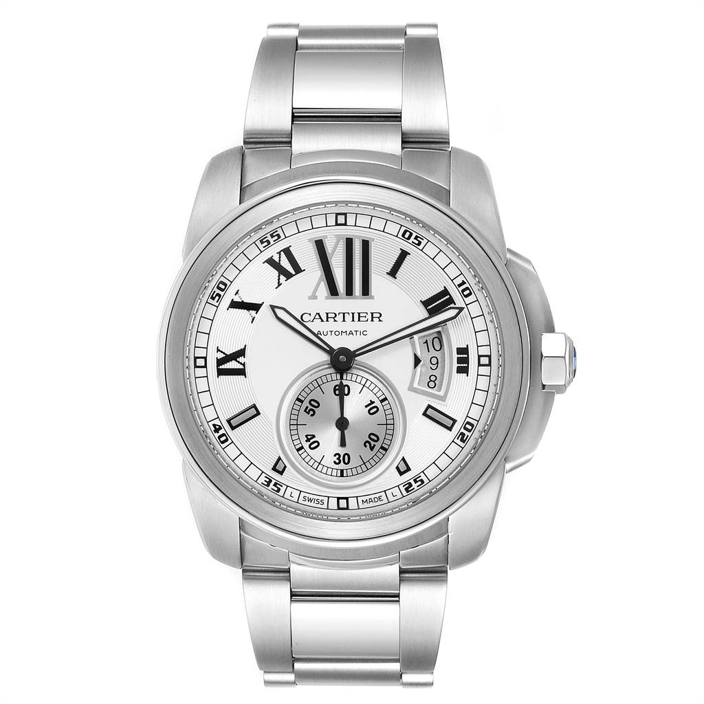 This is a frontal view of the Calibre de Cartier watch by Cartier, showing the face, dial, date window, and bracelet.