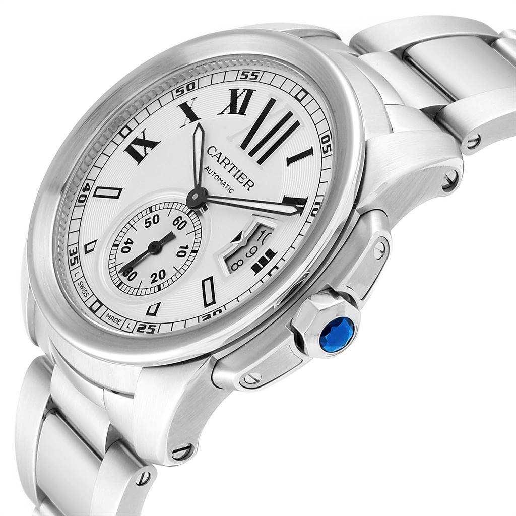 The image shows a side view angle of the Calibre de Cartier watch by Cartier, revealing the dial, bezel, and bracelet.
