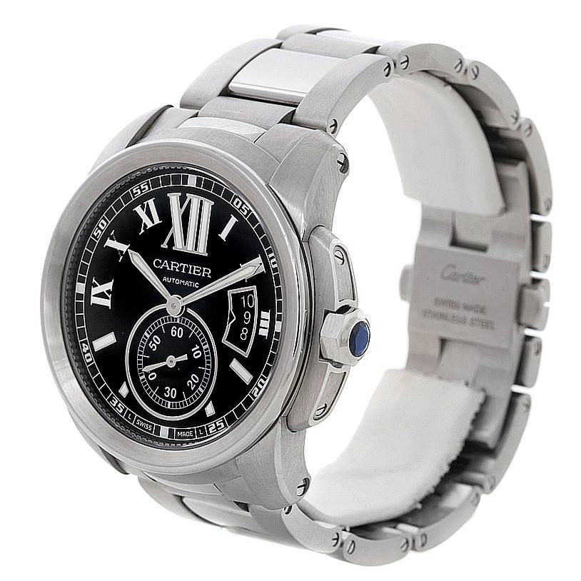 The image shows a Calibre de Cartier watch by Cartier angled to display the face, bracelet, and side crown.