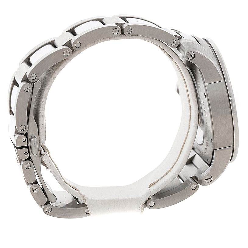 Side view of the Calibre de Cartier watch by Cartier, showing the metal bracelet and case profile.