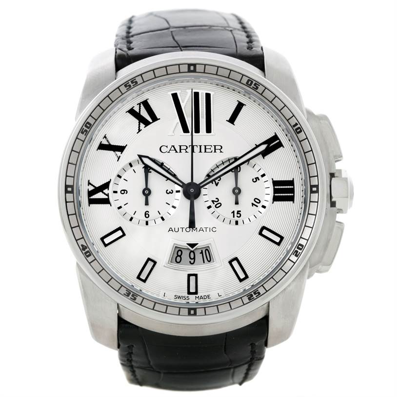 The image shows a front view of a Calibre de Cartier watch by Cartier, displaying the dial, numerals, subdials, date window, and leather strap.