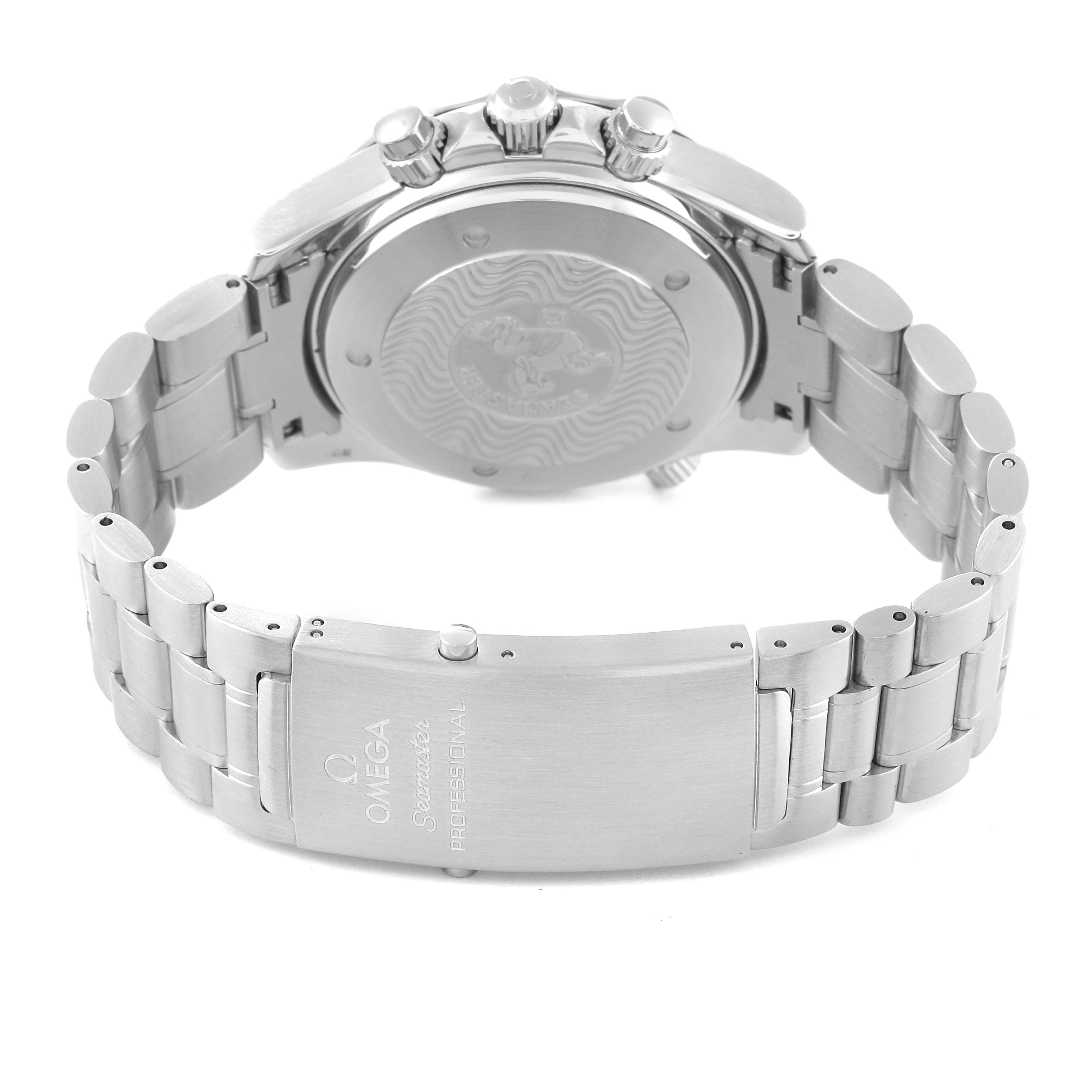 The image shows the back view of the Omega Seamaster 2594.52.00 Men
s Stainless Steel Black Dial 2594.52.00 Men
s Stainless Steel Black Dial watch, highlighting its clasp and case back.