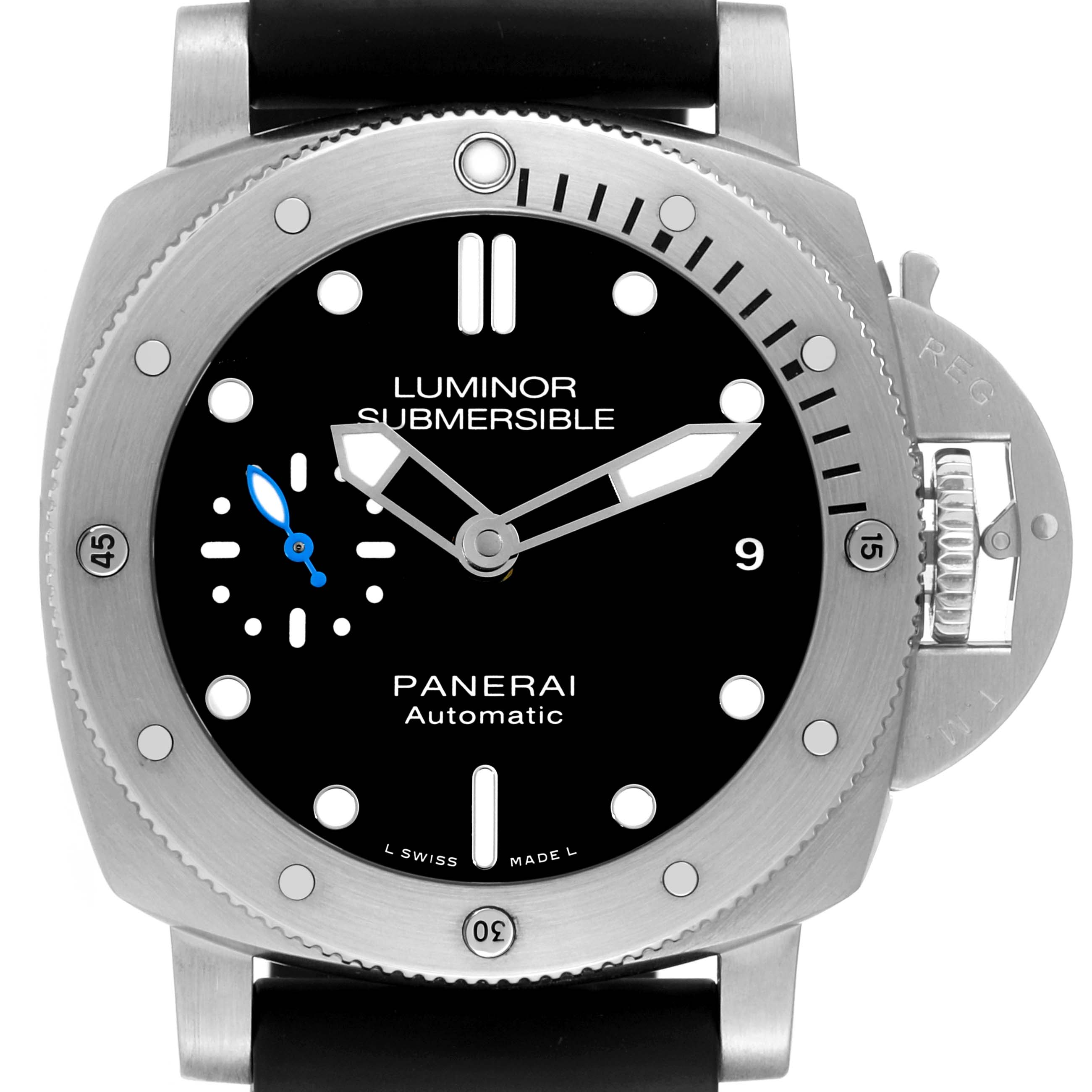The image shows a frontal view of the Panerai Luminor Submersible watch, highlighting its dial, bezel, and crown guard.