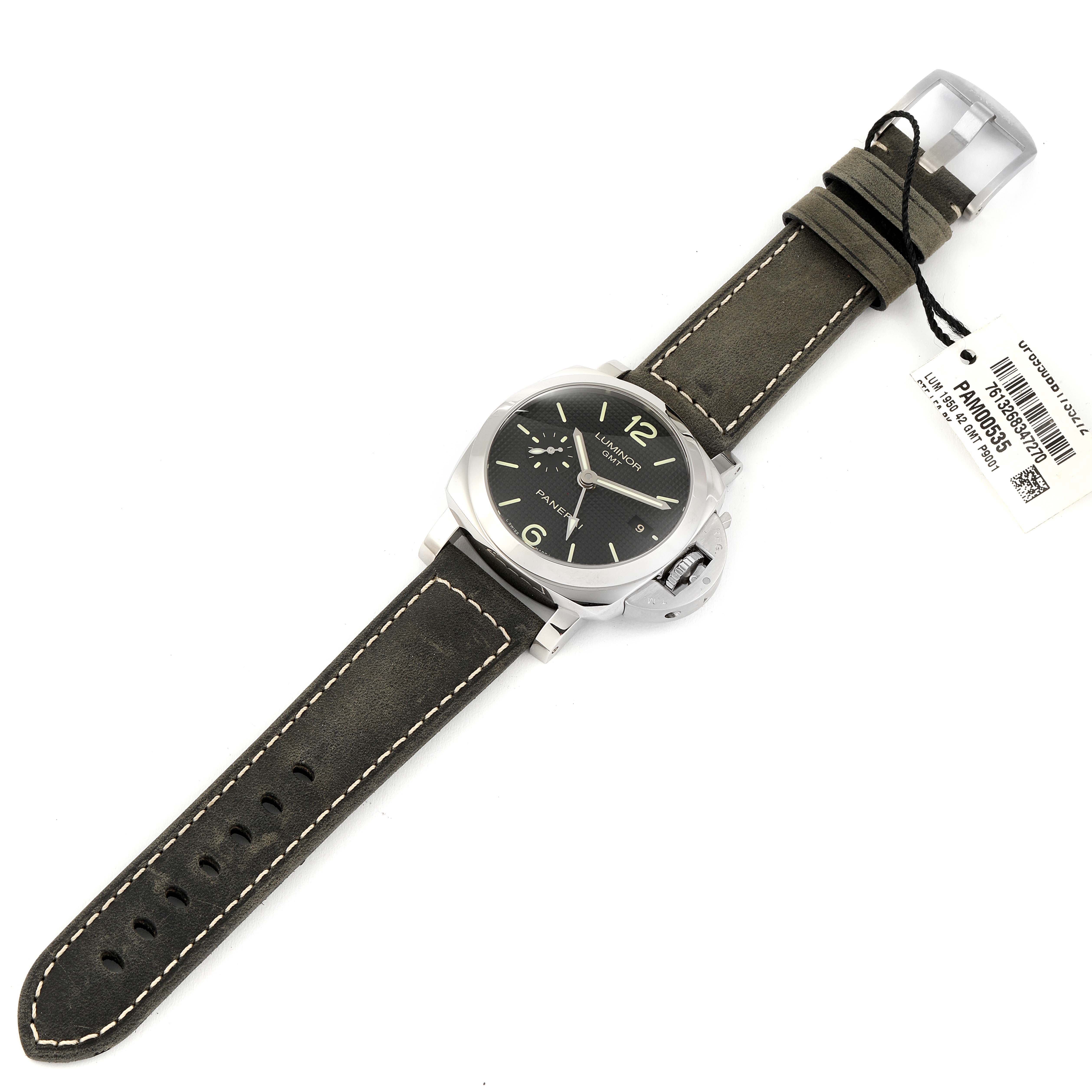 This image shows a top-down view of a Panerai Luminor PAM00535 Men
s Stainless Steel Black Dial PAM00535 Men
s Stainless Steel Black Dial watch, highlighting the face, strap, and buckle.