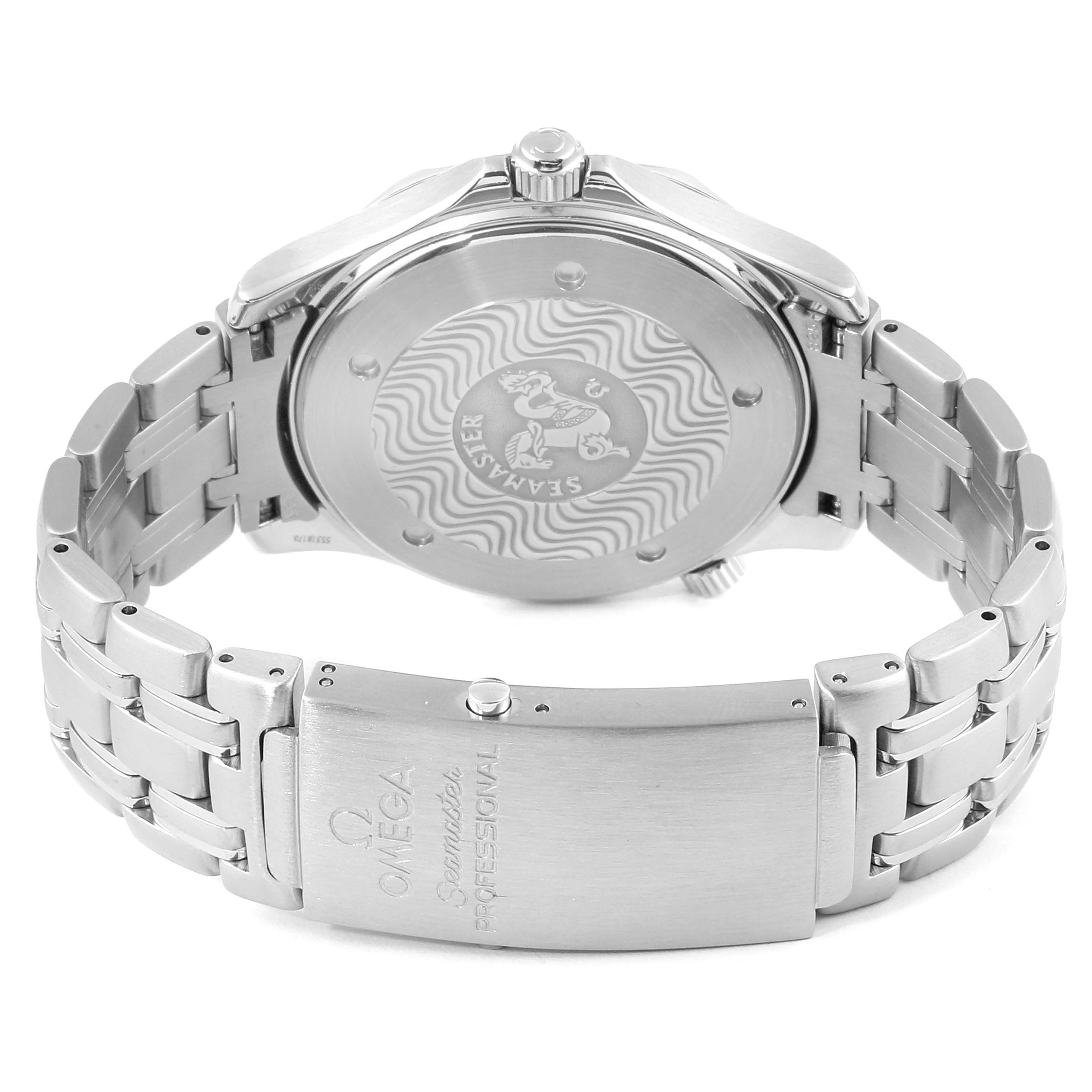 The image shows the back view of an Omega Seamaster 2542.80.00 Men
s Stainless Steel Blue Dial 2542.80.00 Men
s Stainless Steel Blue Dial watch, highlighting the case back and bracelet with the clasp.