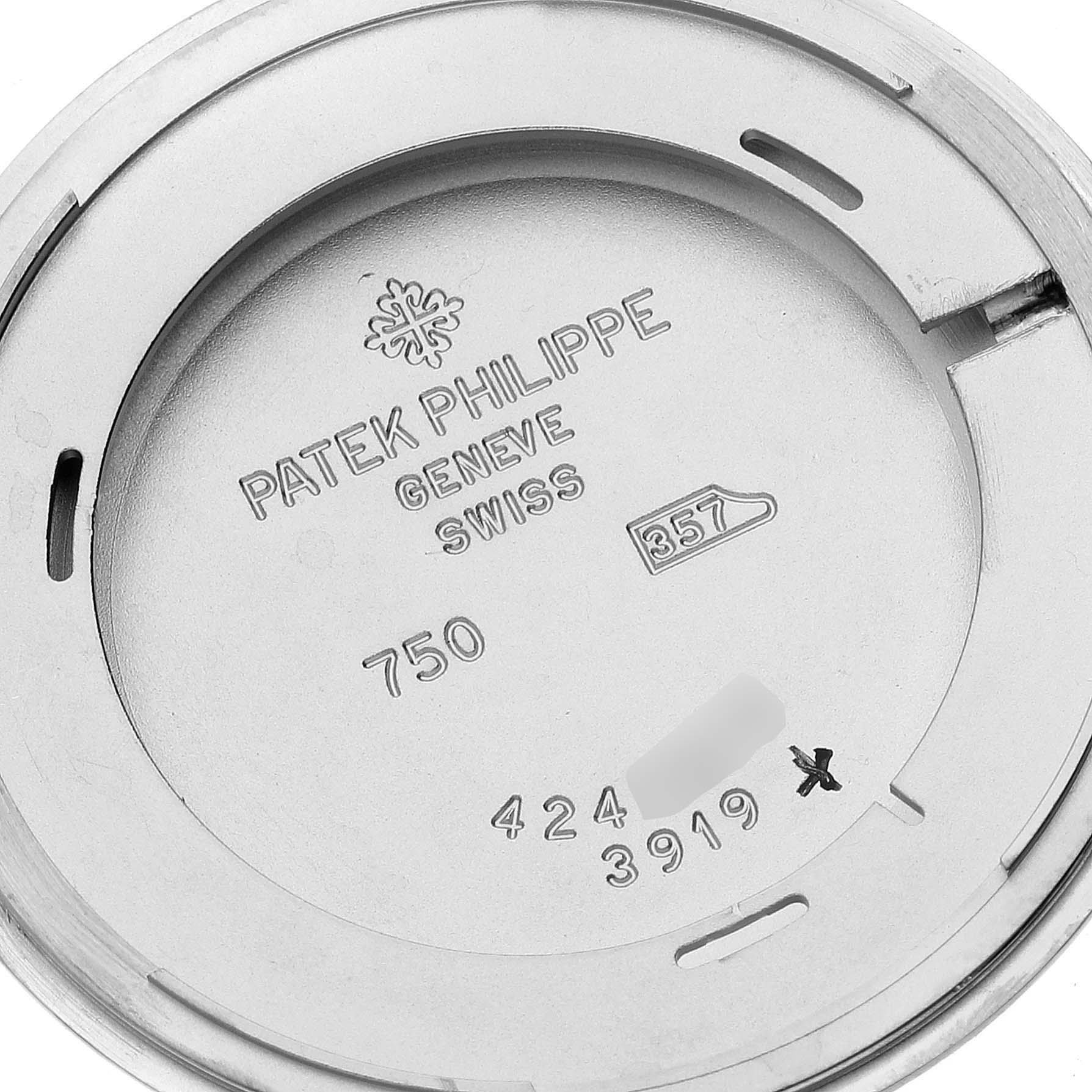 This image shows the engraved case back of a Patek Philippe Calatrava 3919G-001 Men
s White Gold White Dial 3919G-001 Men
s White Gold White Dial watch.