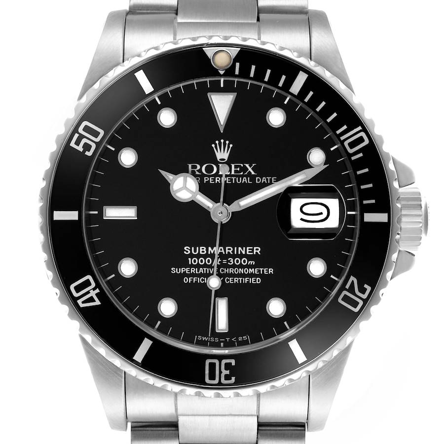 The image shows a Rolex Submariner watch from a front angle, highlighting the bezel, dial, hour markers, and bracelet.