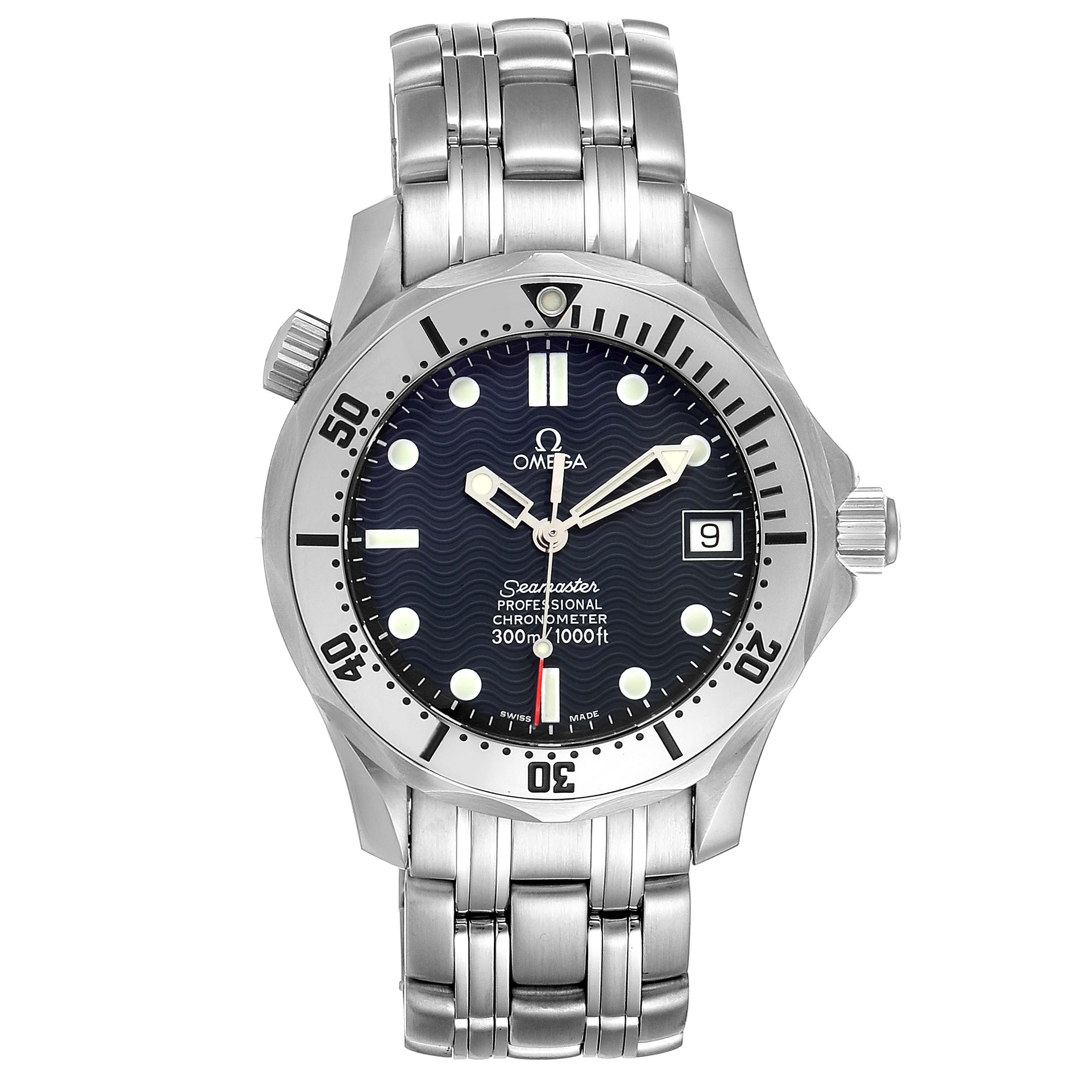 The image shows a front view of the Omega Seamaster 2552.80.00 Men
s Stainless Steel Blue Dial 2552.80.00 Men
s Stainless Steel Blue Dial watch, featuring its stainless steel band, bezel, and dial.