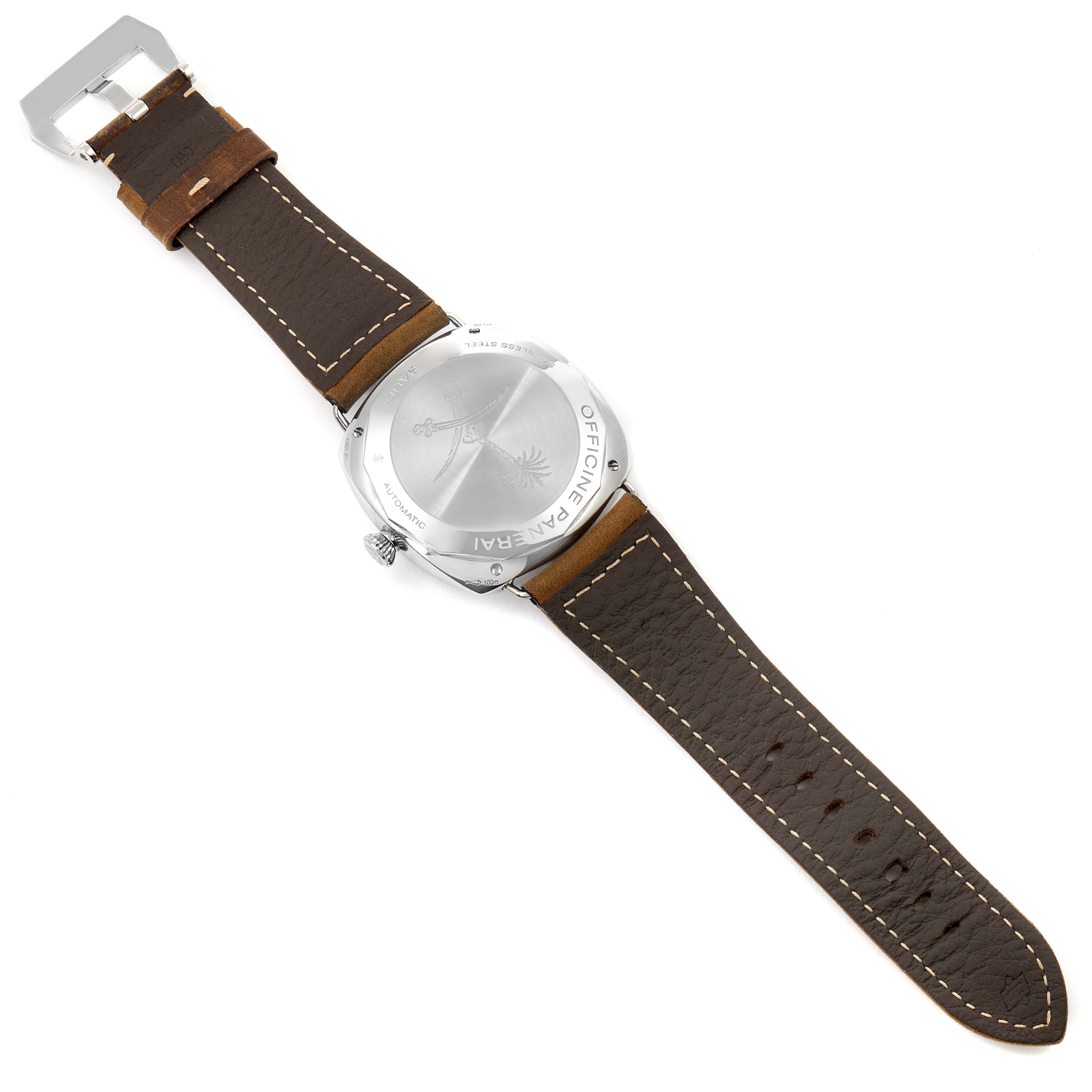 The image shows the back of the Panerai Radiomir PAM00473 men's watch, highlighting its case back, crown, leather strap, and buckle from a top view.