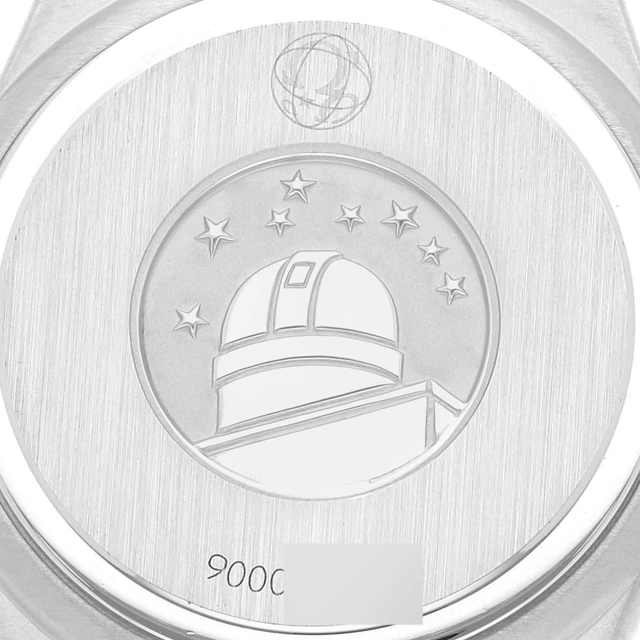 This image shows the back casing of the Omega 1277.75.00 Women's Steel and Gold (two tone) Mother of Pearl Dial 1277.75.00 Women's Steel and Gold (two tone) Mother of Pearl Dial Constellation 95 Steel Yellow Gold Mother Of Pearl Diamond Ladies Watch model 1277.75.00.