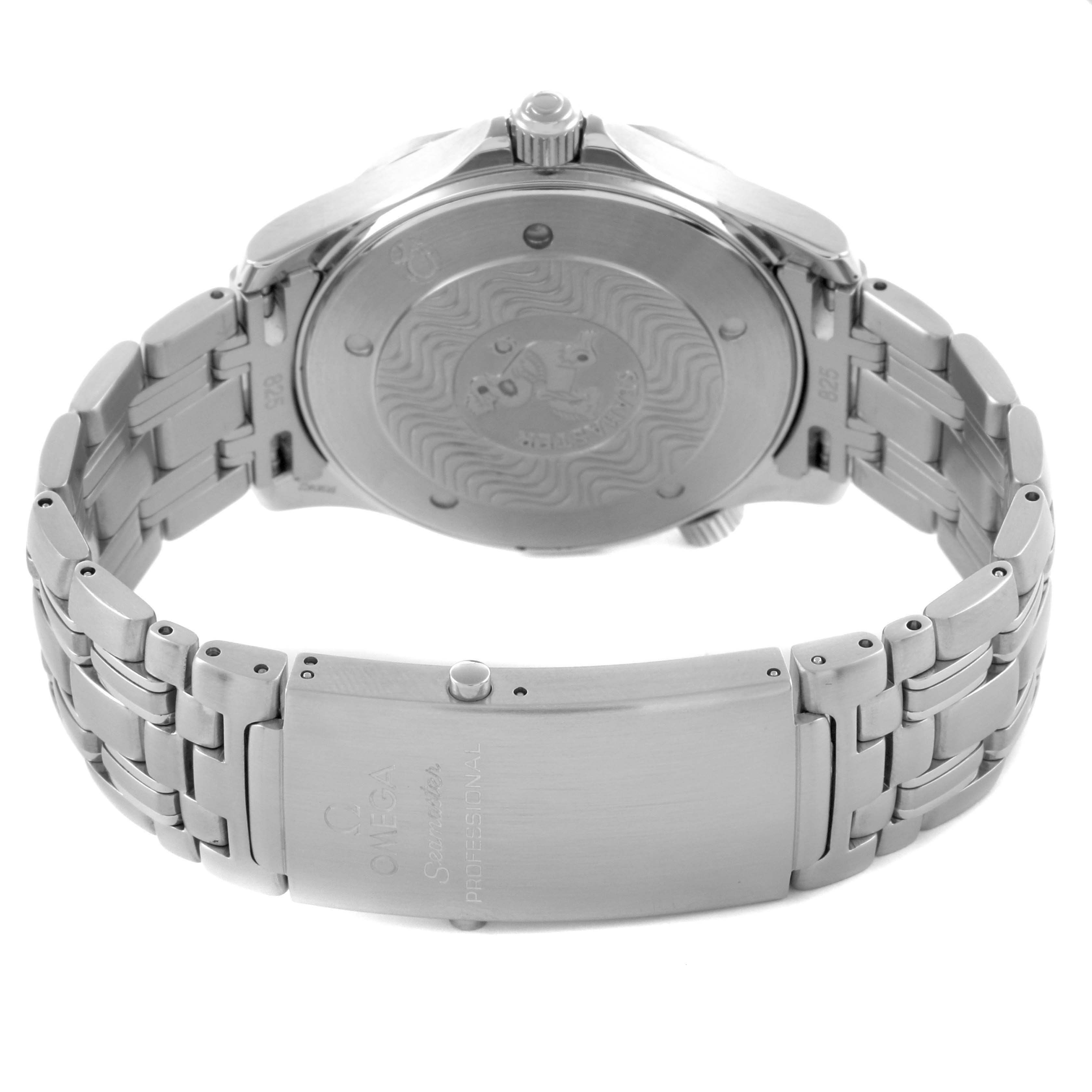 The image shows the back and clasp of the Omega Seamaster 2541.80.00 Men's Stainless Steel Blue Dial 2541.80.00 Men's Stainless Steel Blue Dial, highlighting its case back and stainless steel bracelet.