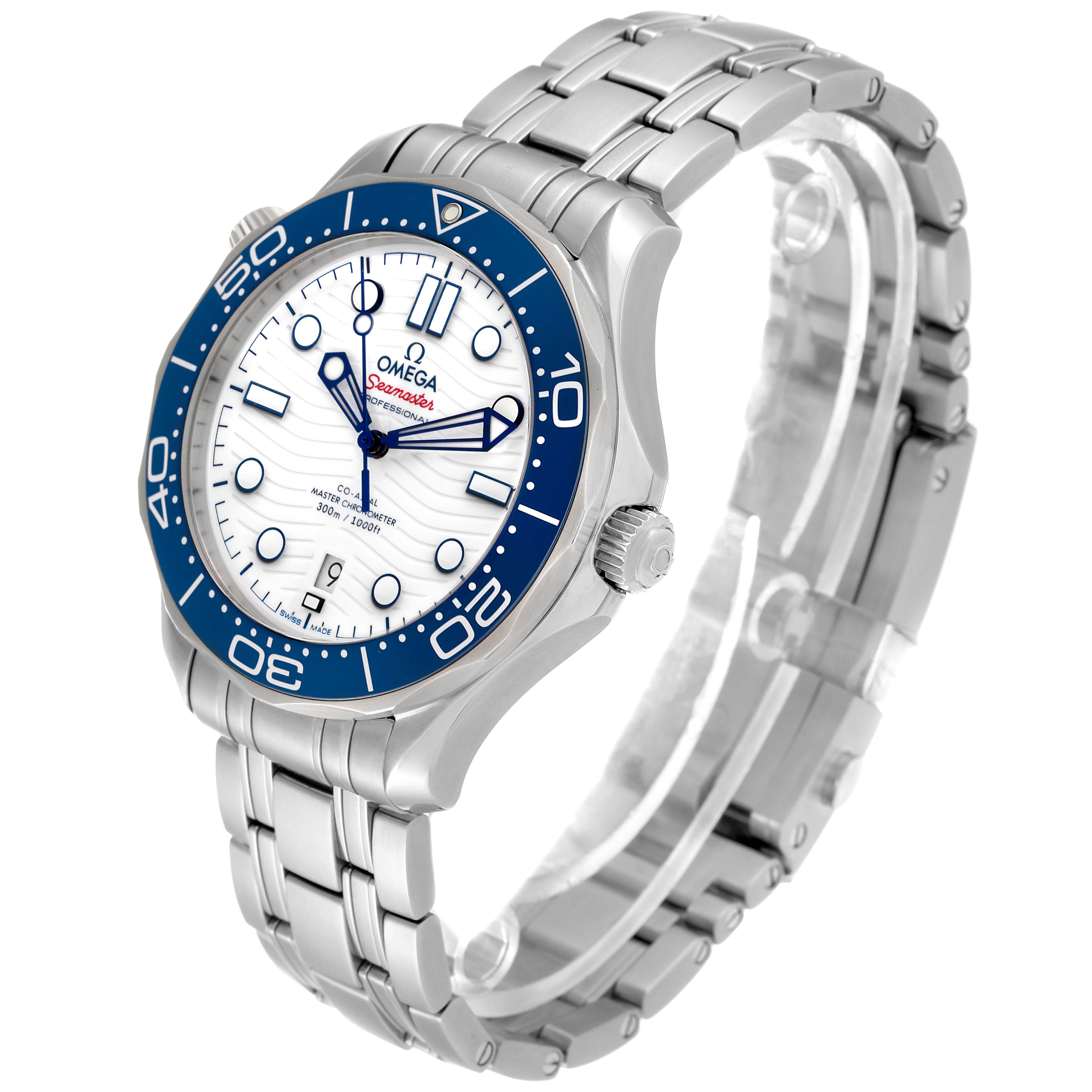 The Omega Seamaster 522.30.42.20.04.001 Men's Stainless Steel White Dial 522.30.42.20.04.001 Men's Stainless Steel White Dial watch is shown at a three-quarter angle, displaying its face, bezel, and metal bracelet.