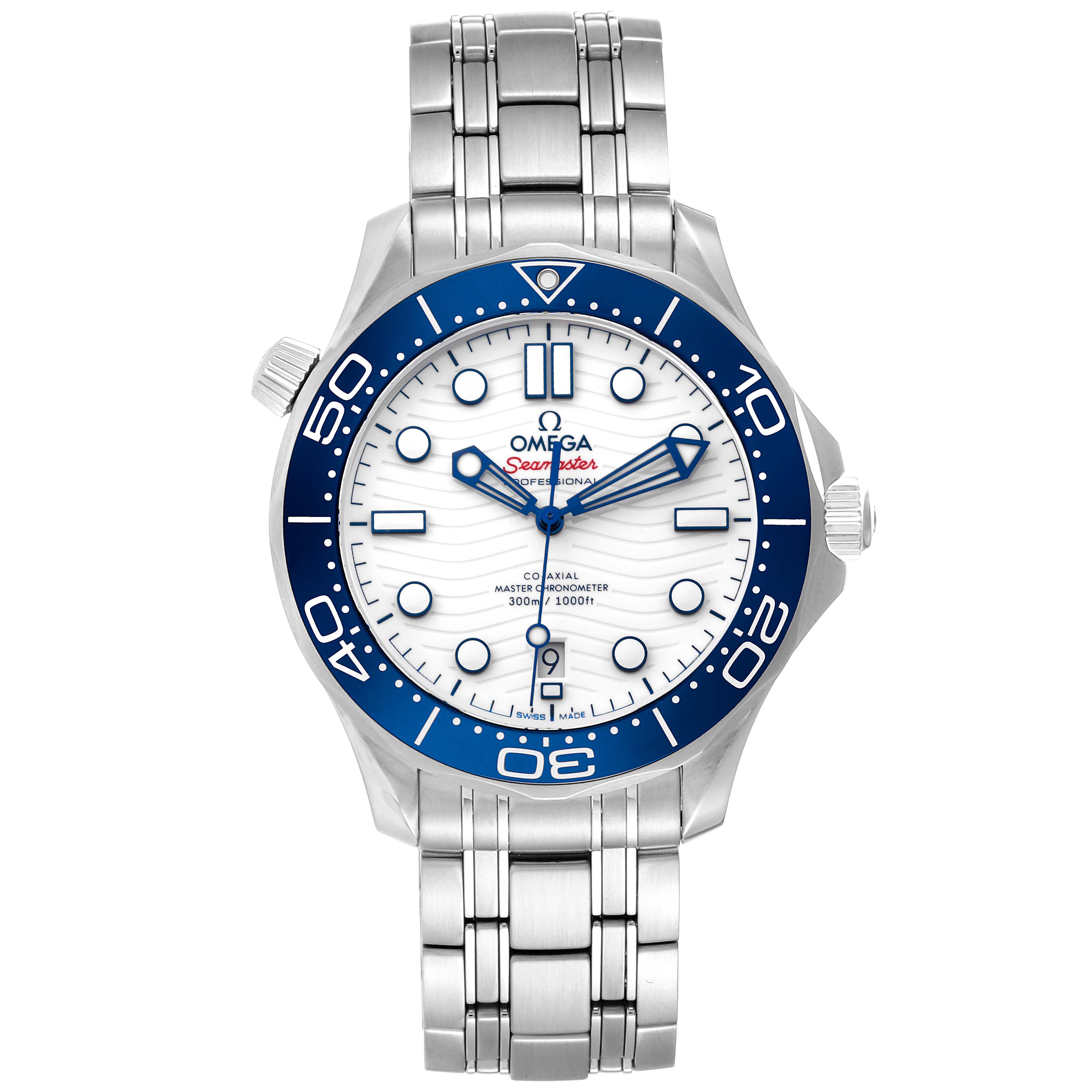 The image shows a front view of an Omega Seamaster 522.30.42.20.04.001 Men's Stainless Steel White Dial 522.30.42.20.04.001 Men's Stainless Steel White Dial watch, displaying its dial, bezel, and metal bracelet.