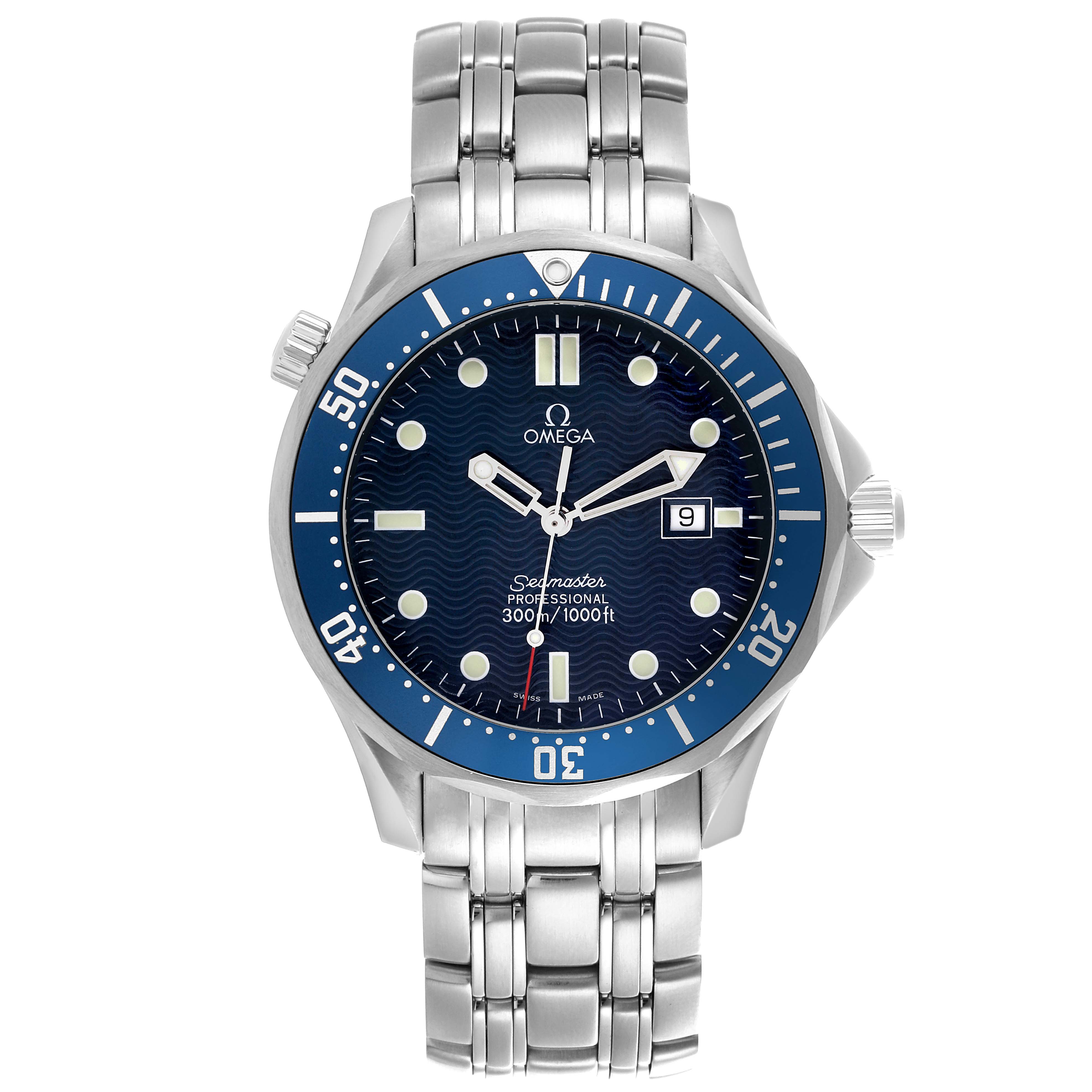 The image shows a front view of the Omega Seamaster 2541.80.00 Men's Stainless Steel Blue Dial 2541.80.00 Men's Stainless Steel Blue Dial, highlighting the dial, bezel, and bracelet.