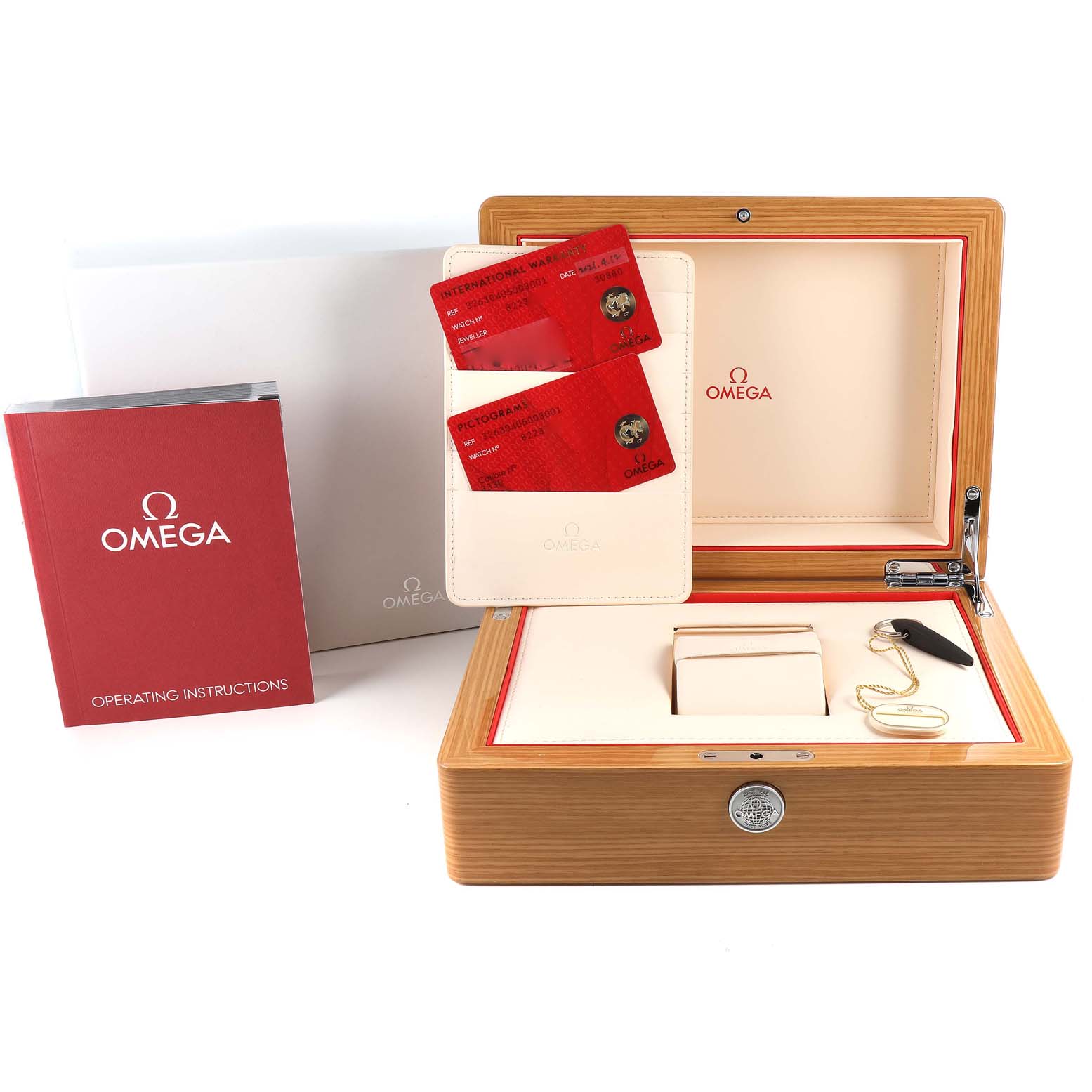 The image shows the packaging, Best Quality
ation cards, manual, and box for an Omega Speedmaster 326.30.40.50.03.001 Men
s Stainless Steel Blue Dial 326.30.40.50.03.001 Men
s Stainless Steel Blue Dial watch.